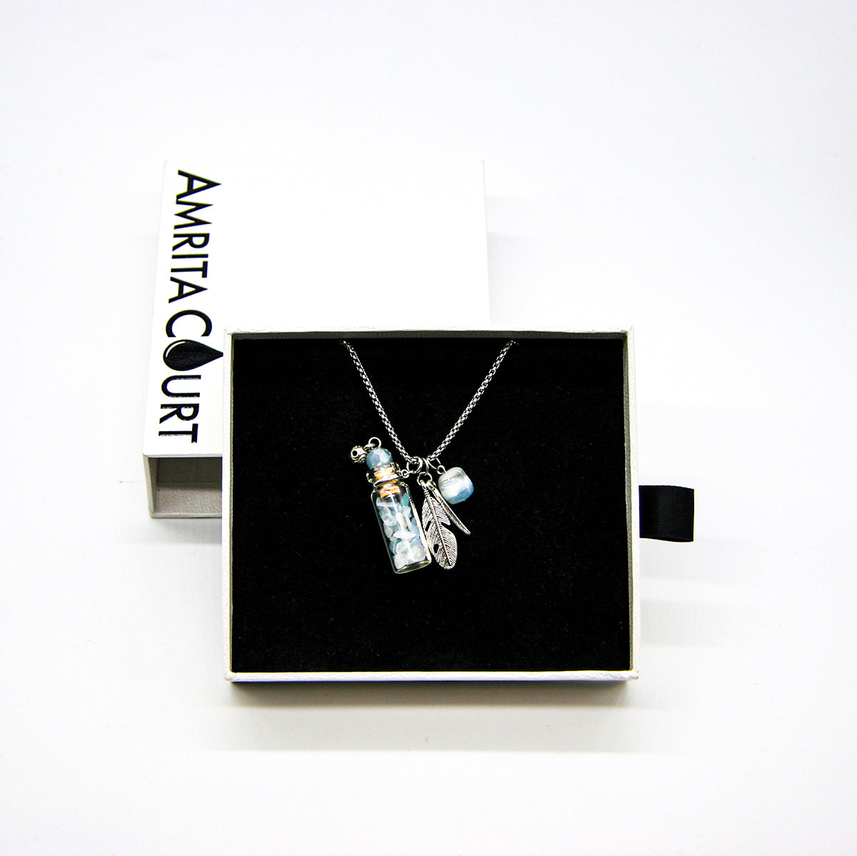 Aquamarine Diffusing Necklace | Energy & Healing | Diffusing on the go-1